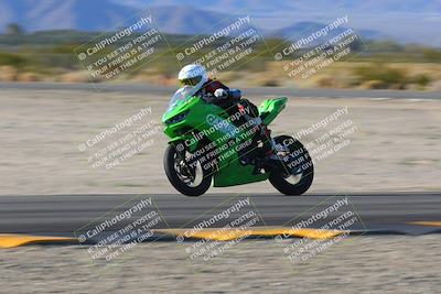 media/Jan-19-2023-Racers Edge (Thu) [[69d0b4dc55]]/B Group/Session 5 (Turn 3 Exit Pans)/